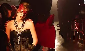 ロシアのマッサージセラピストとのyoniマッサージは吹くのお客様 女性 向け 無料 えろ