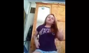 薄い女の子がスマートガラスまた他人の男 女の子 用 エロ 動画