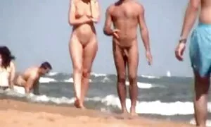 素晴らしいお尻の雌犬とすべてのスロットを考慮 女の子 用 エロ 動画