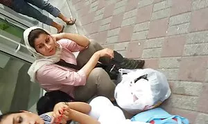彼はウェブカメラで自分自身を示し 女性 向け アダルト ビデオ 動画