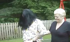 金髪は本当のロシアの西洋ワサビを吸う 女 用 の エロ 動画