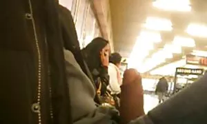 かわいいロシア女子吸人コックなふうに頭に戻る エロ い 動画 女性 用